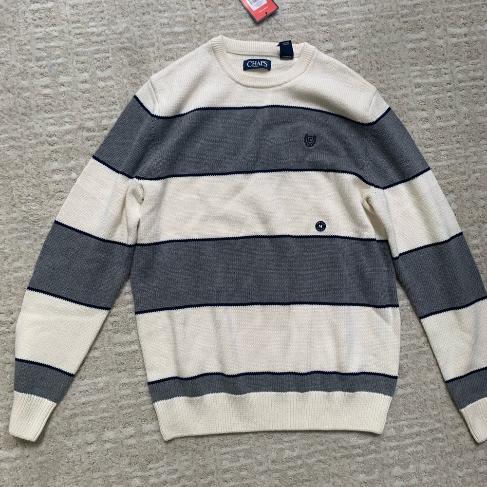 Men’s NWT’s size medium striped Chap’s sweater